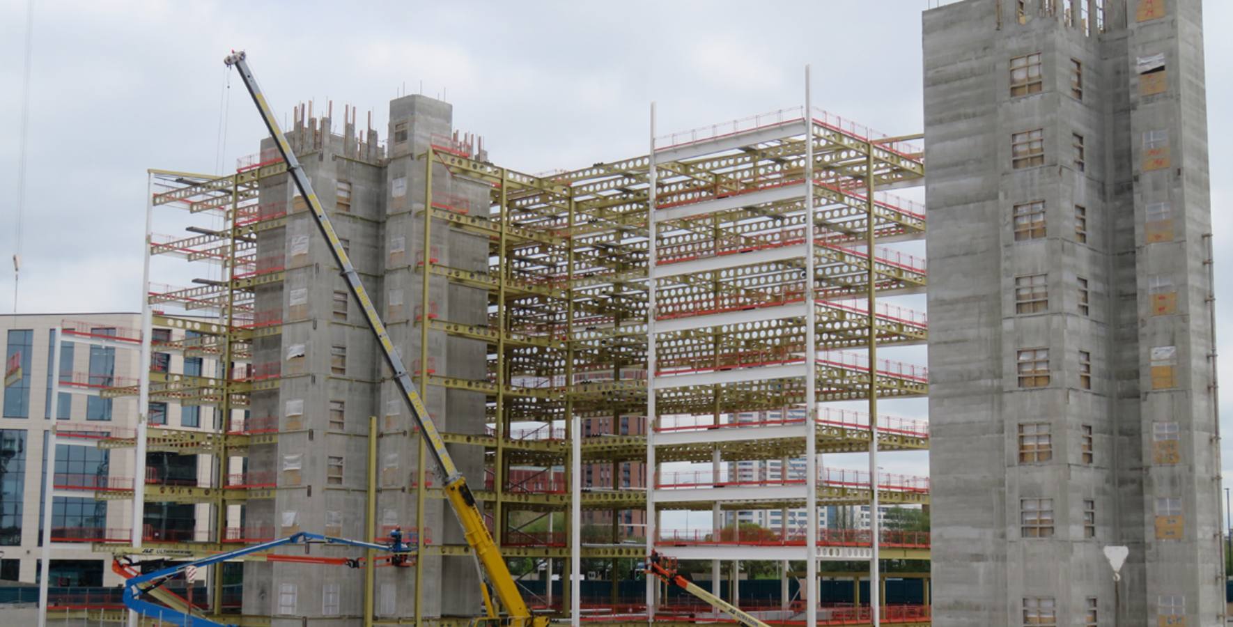 Units 7 and 8 Wellington Place Leeds - Billington Construction structural steelwork